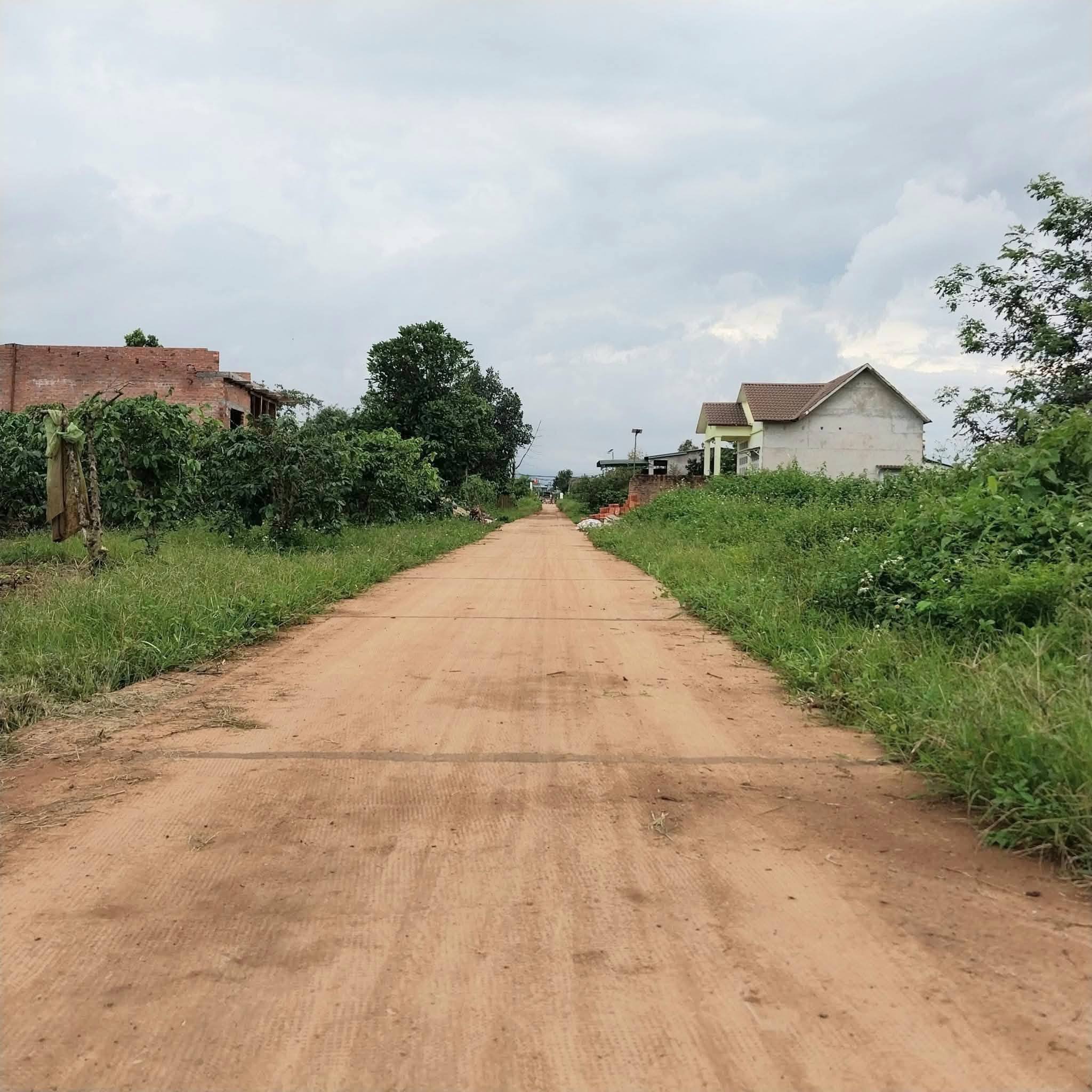 Bán nhanh đất góc 2 mặt tiền hẻm 46 Đoàn Kết, xã Ia Hrung, Ia Grai, Gia Lai