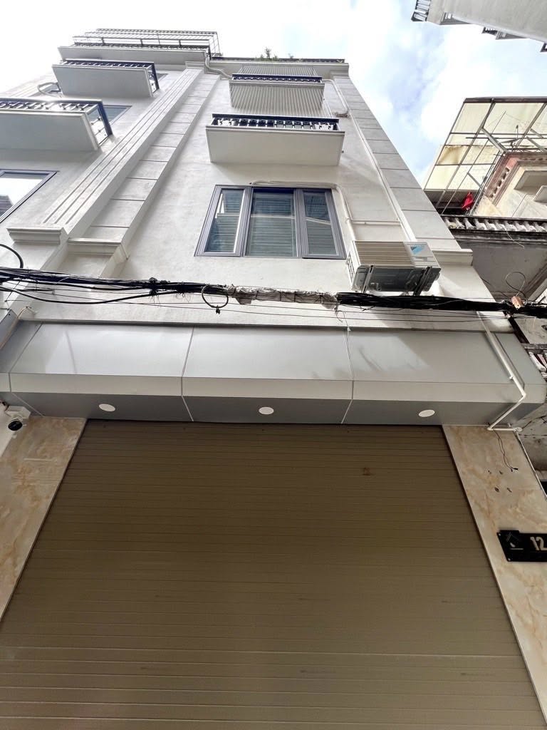 Nhà lô góc Kim Ngưu - 4 tầng thoáng sáng, vài bước chân ra phố cổ