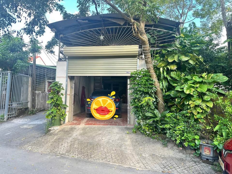 Nhà 3 mặt tiền độc nhất vô nhị, tọa lạc ngay trên trục chính kinh doanh sầm uất của thôn Chùa Tiếng, Bình Xuyên