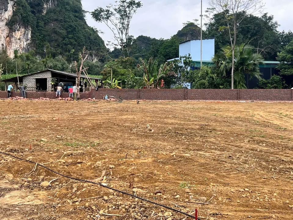 Bán đất thổ cư 247m2 tại Vĩnh Tiến, Kim Bôi, Hòa Bình - Sổ đỏ sẵn sàng