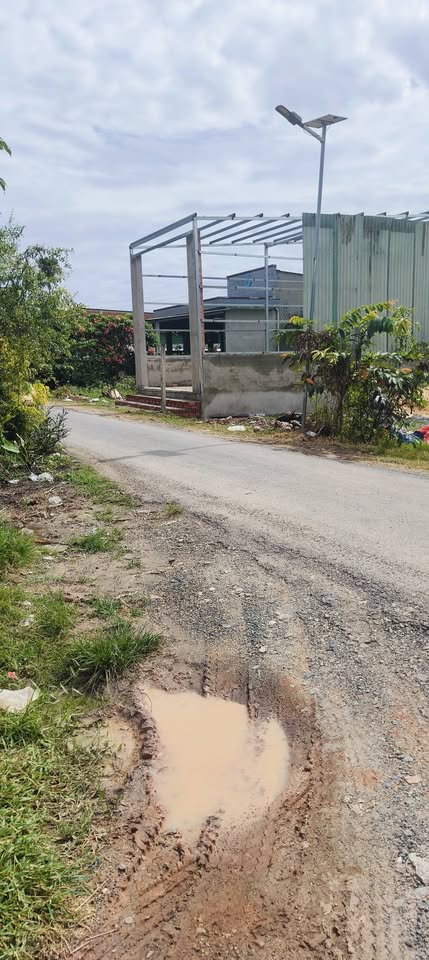 Cần bán lô đất đẹp với kích thước 5m x 26m, Tỉnh lộ 9, thuộc xã Đức Lập Hạ, huyện Đức Hòa, tỉnh Long An