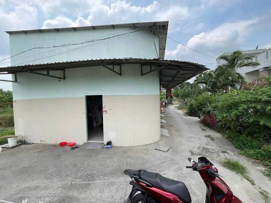 Bán dãy trọ góc 2 mặt tiền, 146m2, gần Thuận Đạo, Bến Lức