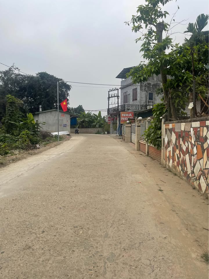 Bán nhanh lô đất vuông vắn, vị trí đắc địa tại Tuyên Quang