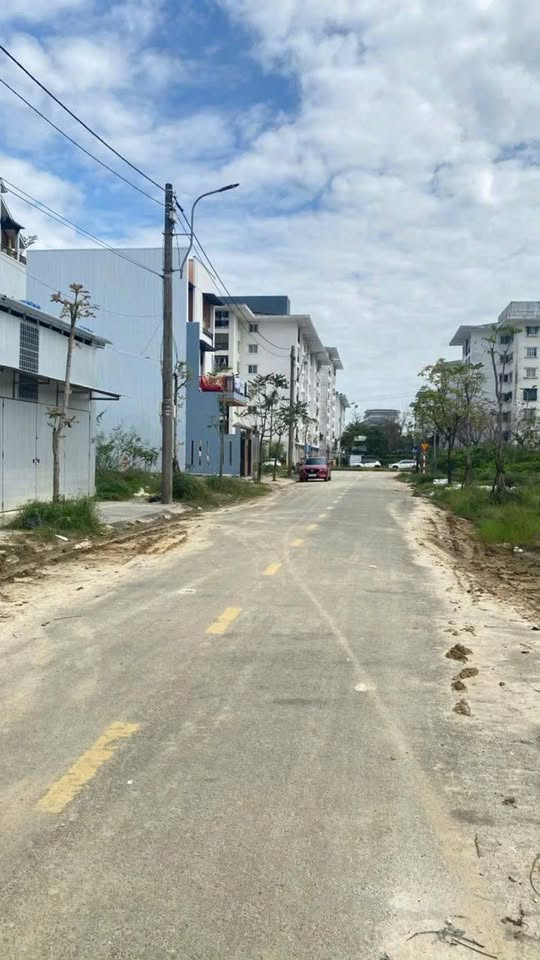 Bán đất mặt tiền đường Dương Khê, Phường Xuân Phú, Huế, 100m2, hướng Đông