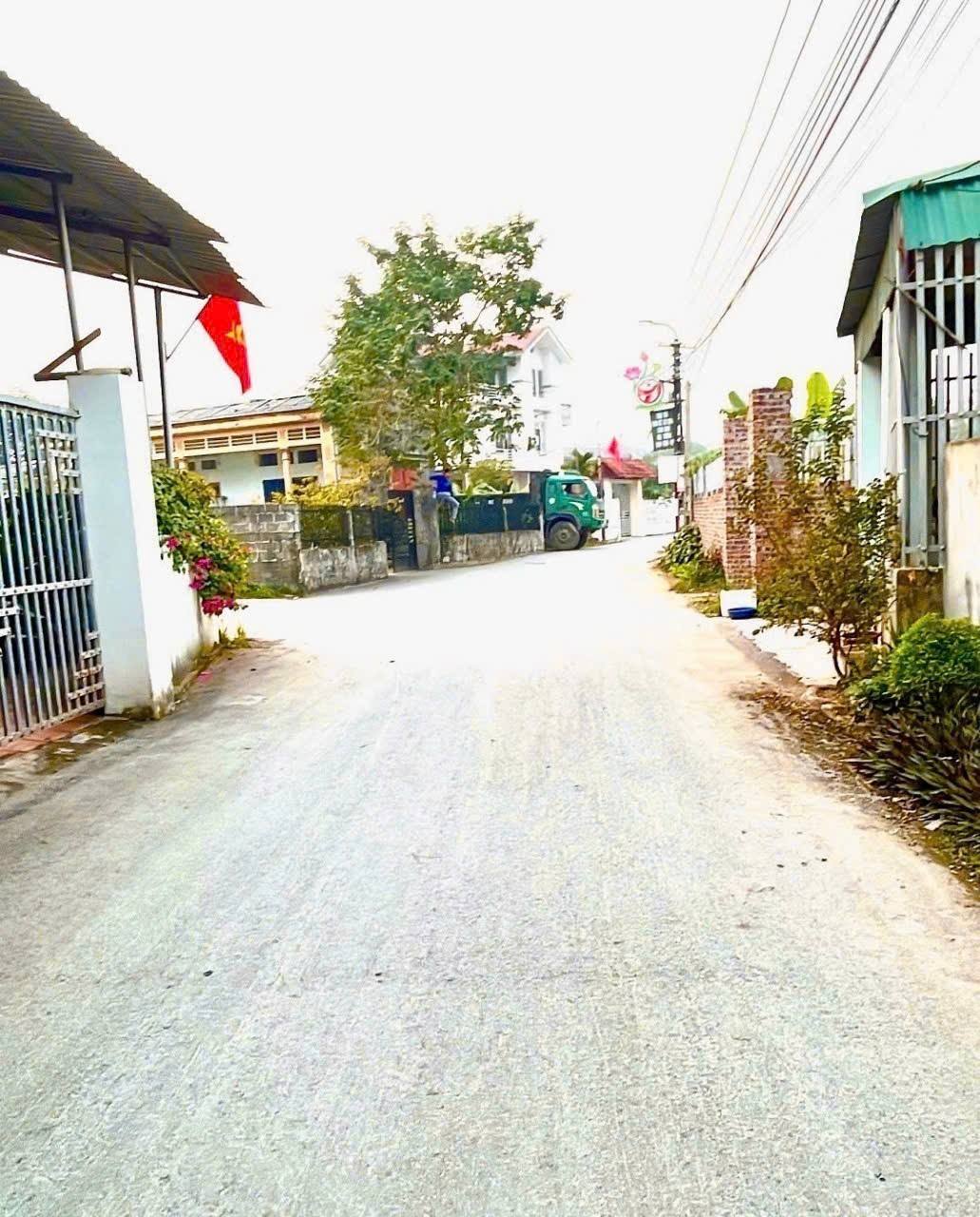 Đất Vĩnh Phúc 100m2 mặt tiền 5m, giá rẻ nhất Kim Long - Cơ hội vàng