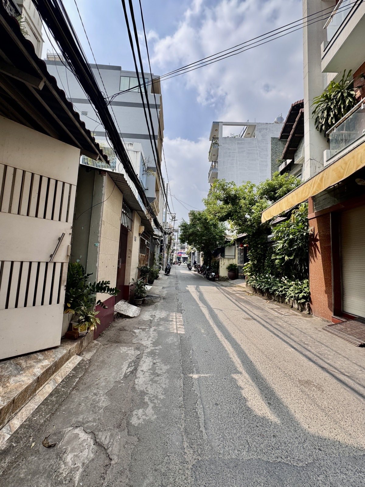 Nhà 5 tầng Phú Nhuận - Hẻm nhựa 6m, kinh doanh đỉnh, giá nhỉnh 10 tỷ