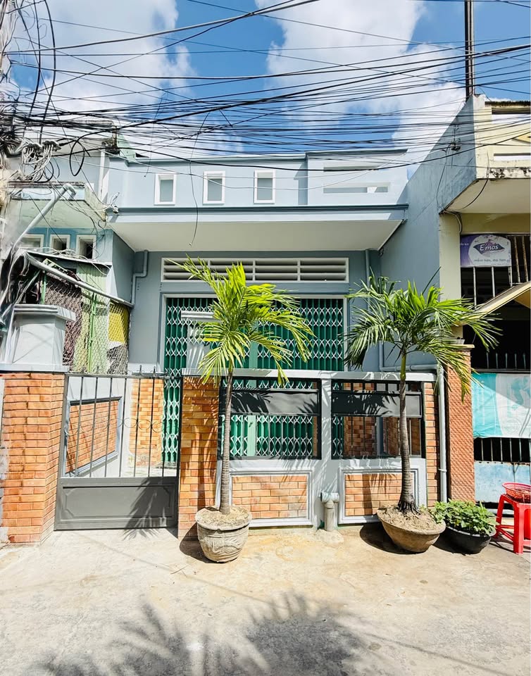 Nhà xinh xắn hẻm 808 đường Trần Hưng Đạo, thành phố Quy Nhơn, tỉnh Bình Định