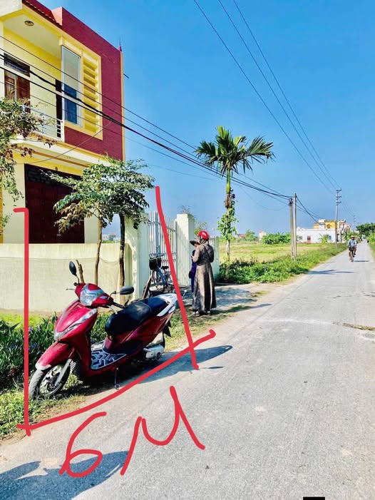 Lô đất mặt đường trục xã, chưa đến 10 triệu/m2, sẵn sàng xây tổ ấm