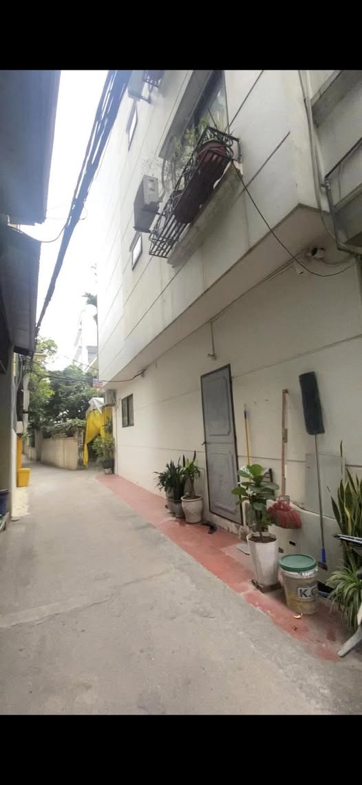 Nhà 4 tầng Thạch Bàn 52m2 gần hồ, giá 11.2 tỷ, cơ hội vàng sở hữu