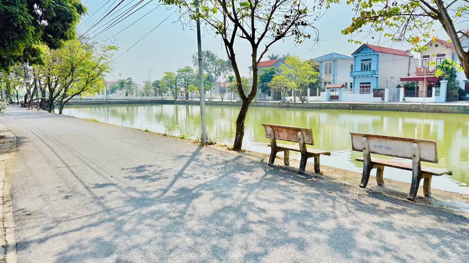 Đất vàng Đồng Xá 75m2, mặt tiền 5m, giá hời hơn tỷ, sổ đỏ sang tên