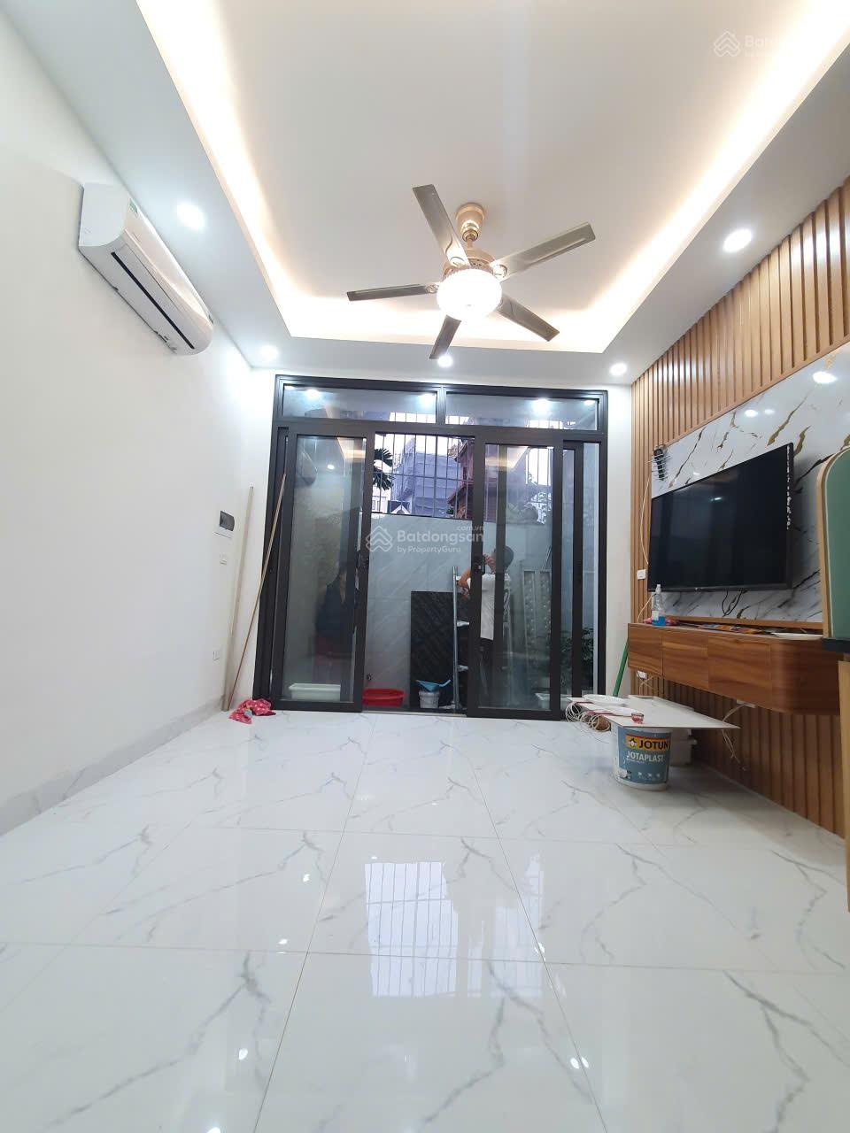 Siêu phẩm nhà 4 tầng full nội thất phố trung phụng, đống đa