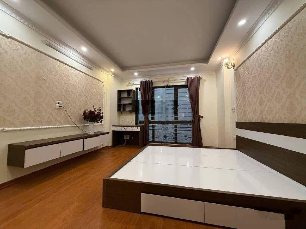 Hiếm...có ..khó gặp .nhanh chân ạ .. víp bán nhà biên giang hà đông | 40m | 4 tầng | giá 4