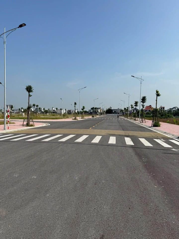 Đất vàng Vũ Phúc, đối diện ủy ban, kinh doanh đỉnh cao, giá chỉ 3,7 tỷ