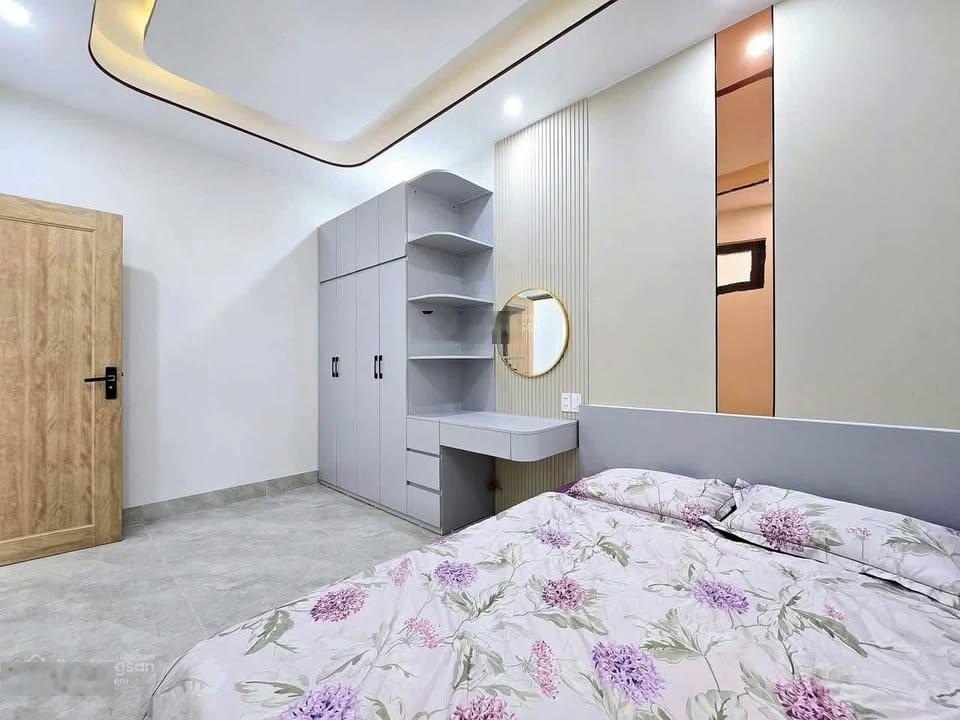 Nhà xây mới - ở ngay - gần aeon bình tân - hẻm 1/ - shr - giá 1 tỷ 7 tl