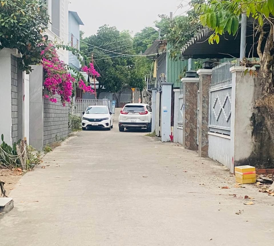 Nhà cấp 4 hẻm ô tô 484 Điện Biên Phủ, Bà Rịa - 2,7 tỷ