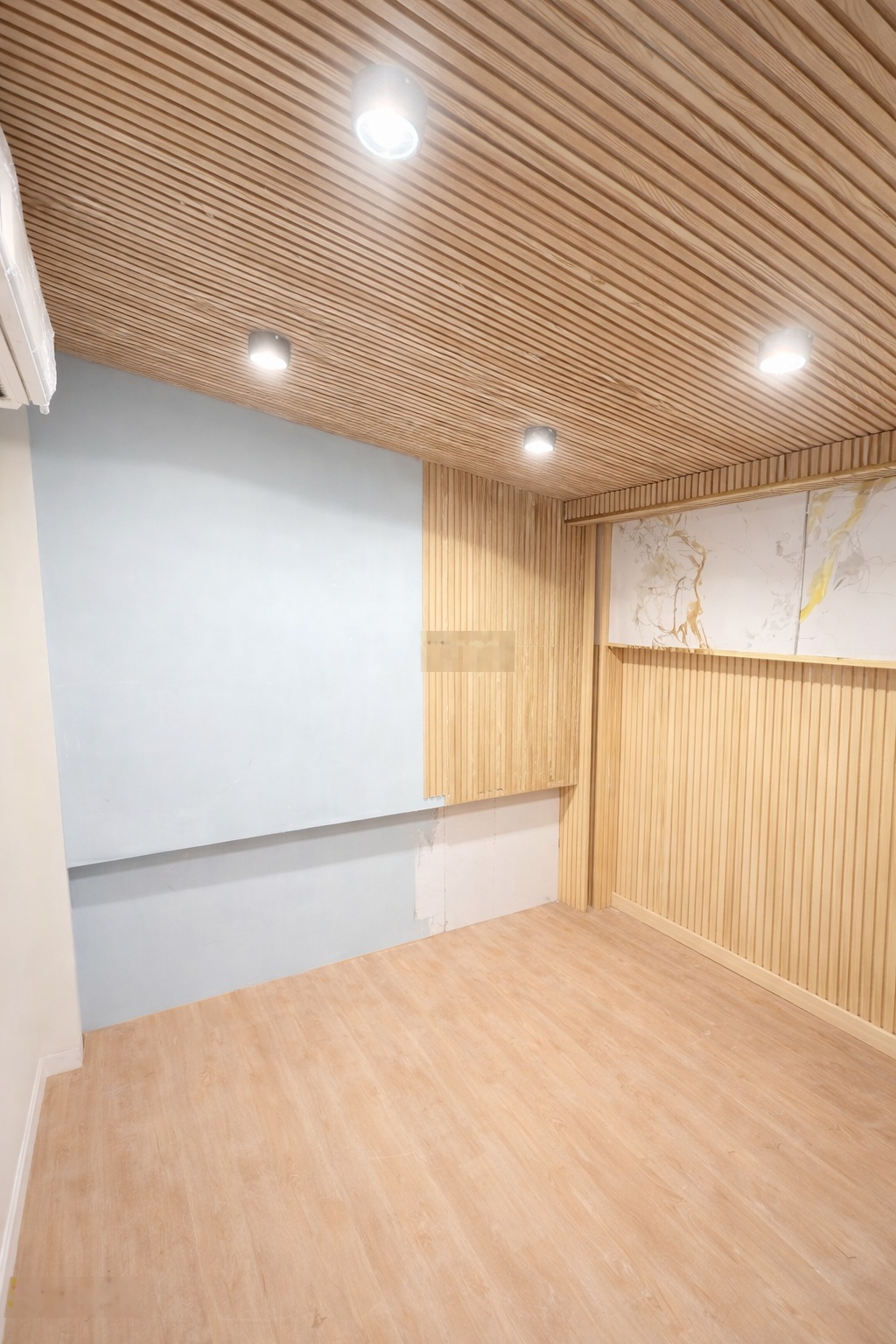 Căn 178_Nhà đẹp, 2 Tầng, 41m2_Hẻm ôtô tránh_Lạc Long Quân, Tân Bình_nhỉnh 5 tỷ.