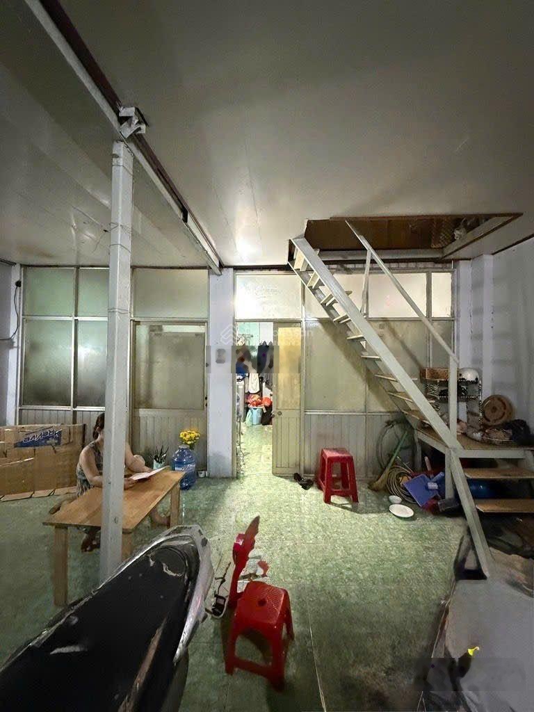 Cần Bán Gấp Nhà Đường Lạc Long Quân Phường Bảy Hiền