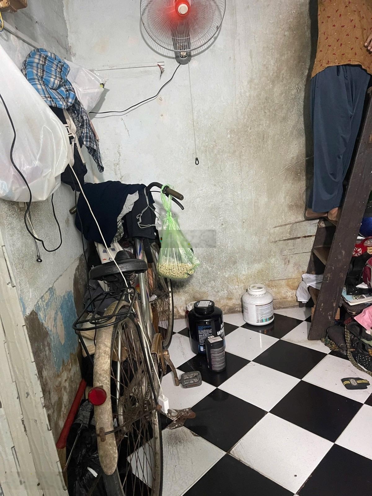 Bán nhà hẻm trần văn đang quận 3, gần câu lạc bộ lan anh 1tỷ5 (còn thương lượng)