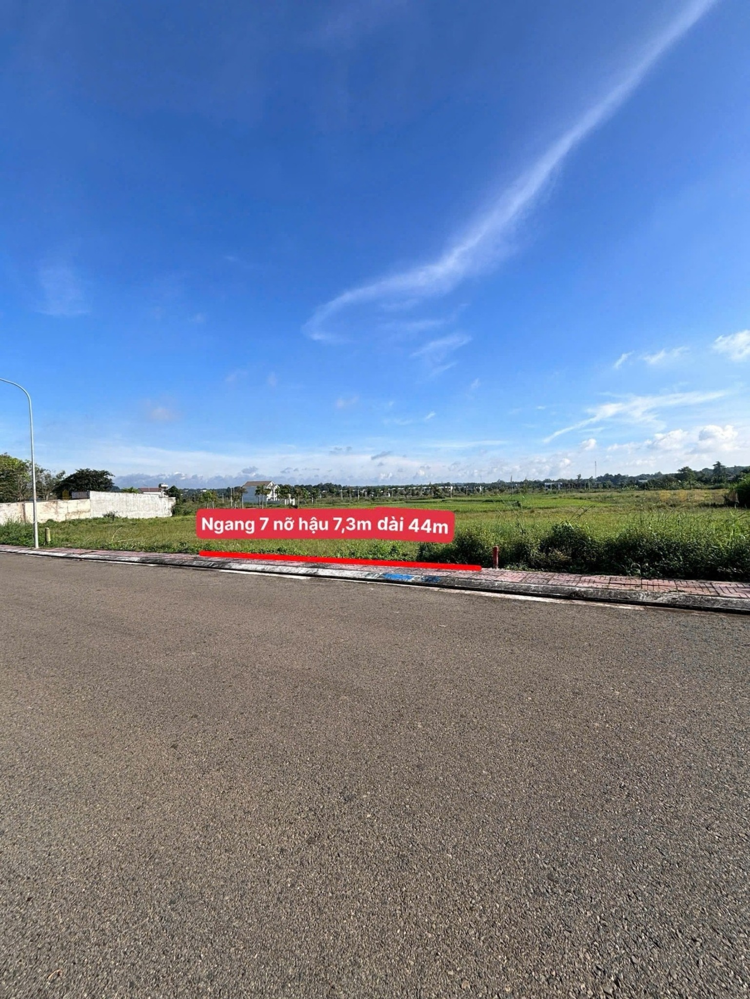 Đất vàng 265m2 - Sổ đỏ vuông vắn, giá rẻ bất ngờ