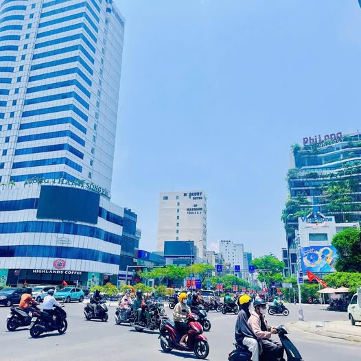 Đất vàng trung tâm Đà Nẵng, 160m² vuông vắn, sẵn sàng xây căn hộ dịch vụ
