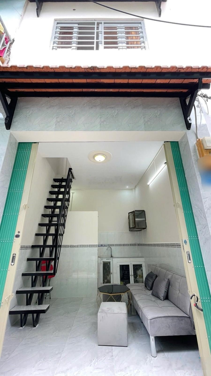 Nhà mới ở ngày khu vực Bình Tân, gần đường Nguyễn Sơn - 1.99 tỷ