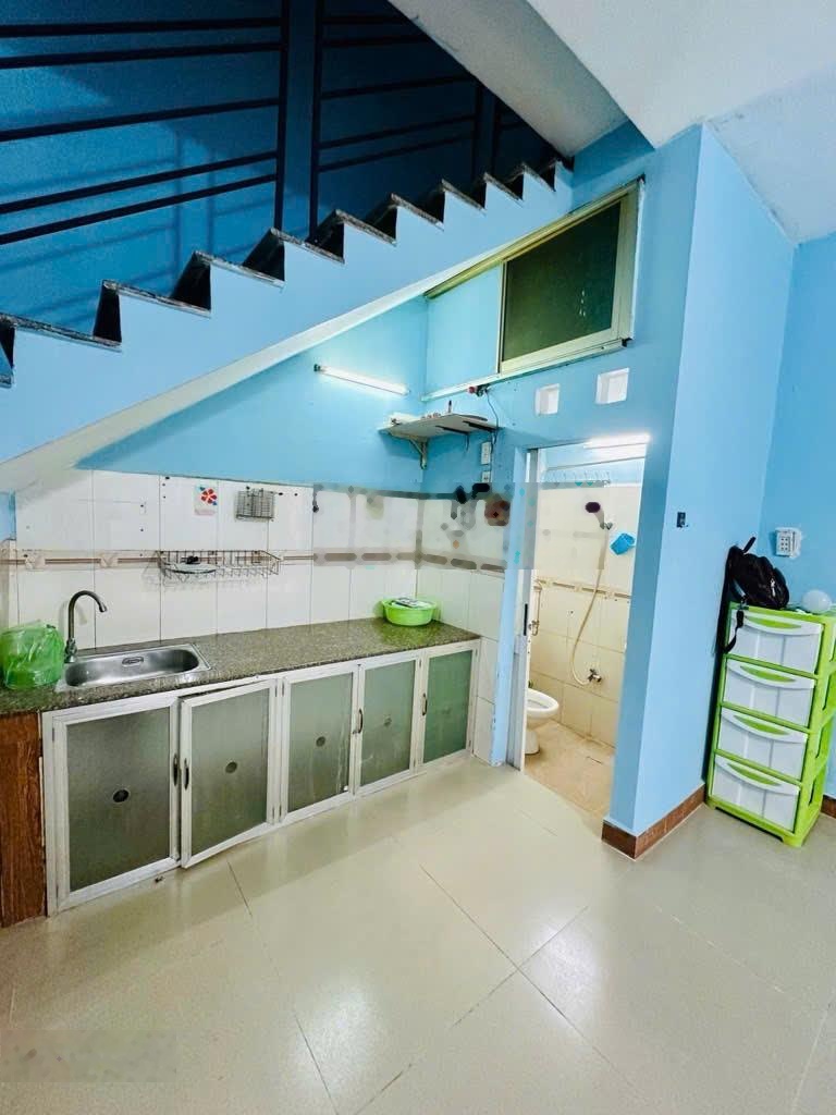 Lướt qua là tiếc! Nhà hiếm Gò Vấp sát công viên Làng Hoa Nguyễn Văn Khối