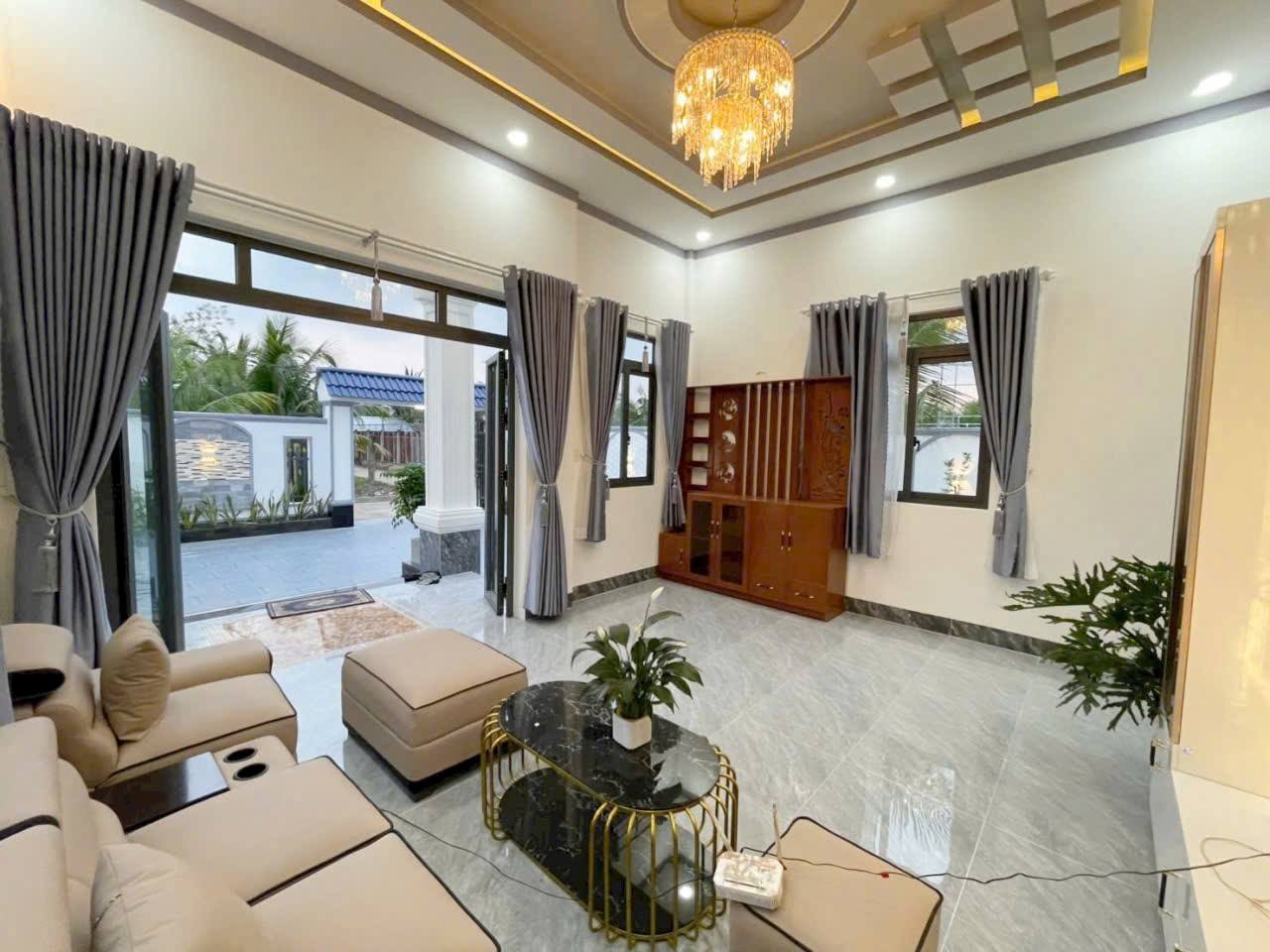 Nhà mới xây tại Tam Phước, Bến Tre với diện tích đất 254,4m², trong đó có 50m² thổ cư