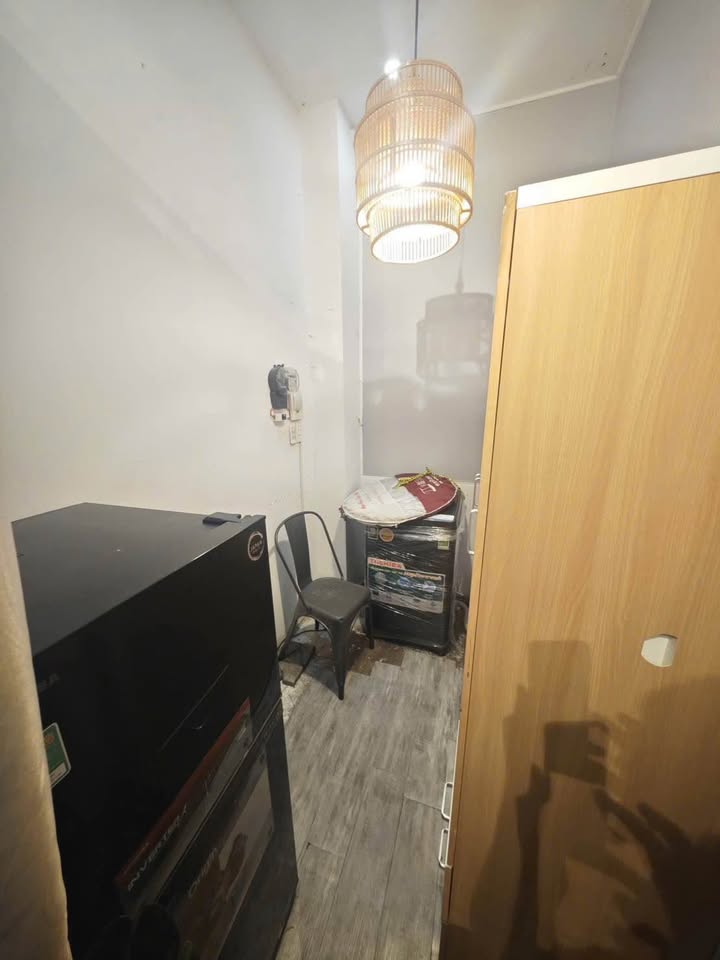 Căn hộ hời 3,6 triệu/tháng, nội thất đầy đủ, ban công view đẹp, sát Topaz