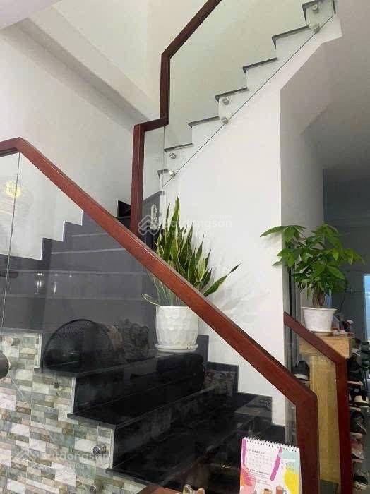 Hẻm Xe Hơi - Nguyễn Sỹ Sách - 42m2 - 2 Tầng - Nhỉnh 4 Tỷ