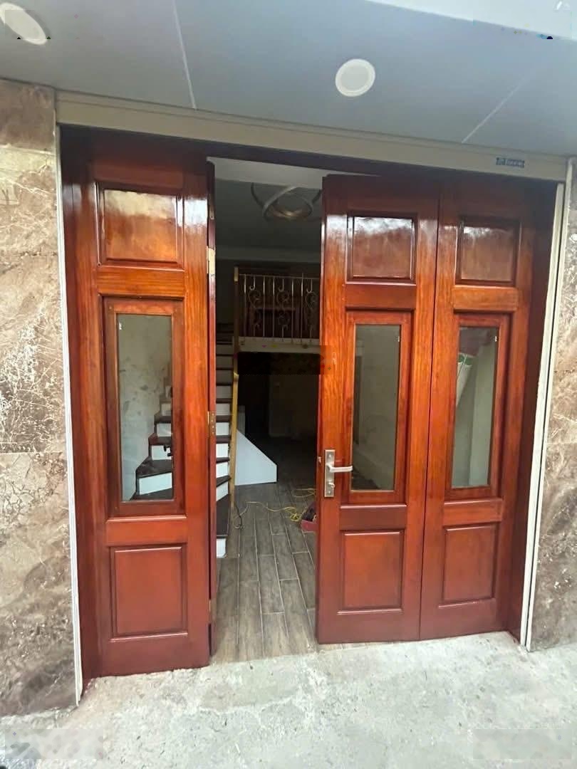 Tết bán gấp nhà lô góc 10m ra khâm thiên