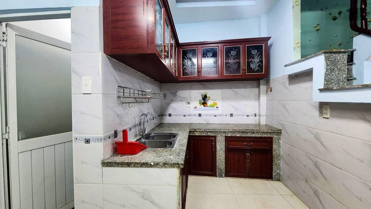 Bán nhà Trương Công Định P14 Tân Bình - hẻm xe hơi - 40.2m2 nở hậu tài lộc - chỉ 3.65 tỷ