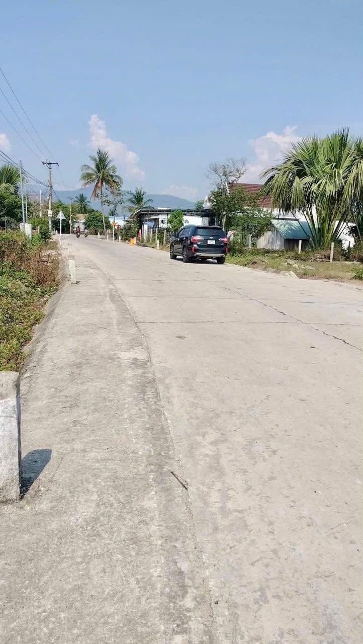 Bán đất 2 mặt tiền 1668m² full thổ cư tại Khánh Vĩnh, Khánh Hòa - Sổ sẵn công chứng