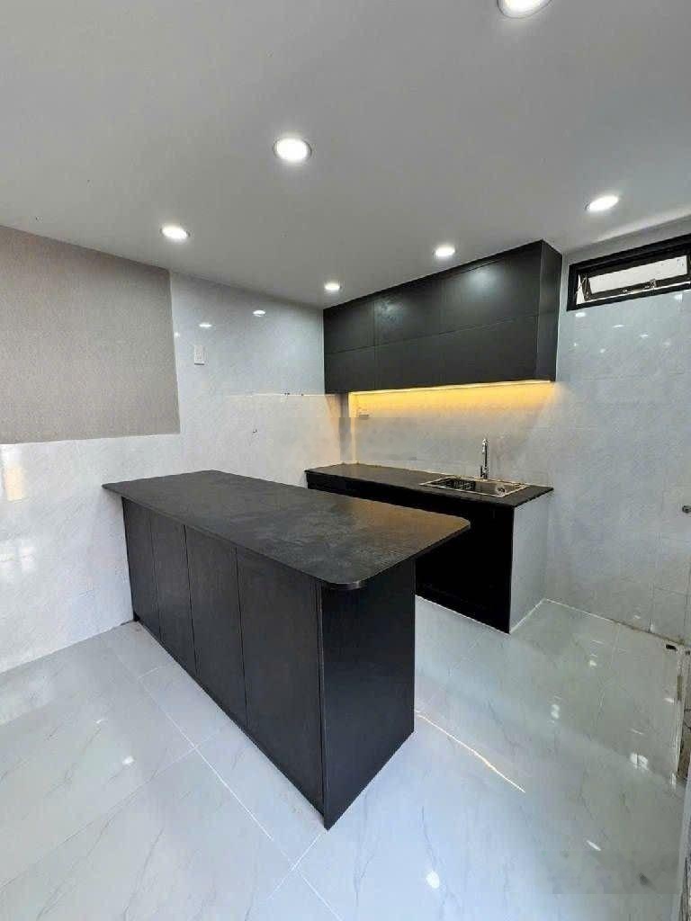 Hơn 2 tỷ có ngay nhà ngay Nguyễn Kiệm, Gò Vấp