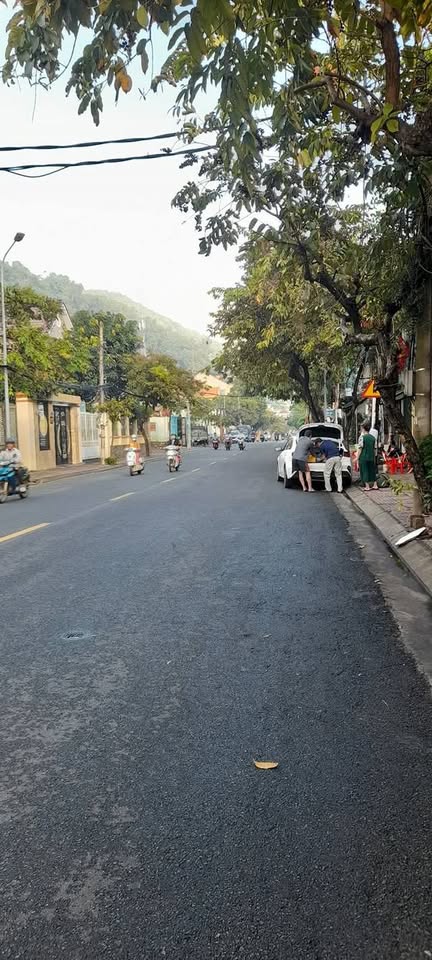 Nhà Trần Phú, Vũng Tàu, diện tích 70,2m2, mặt tiền 9m, 3 lầu, giá nhỉnh 9 tỷ - Chốt nhanh kẻo lỡ