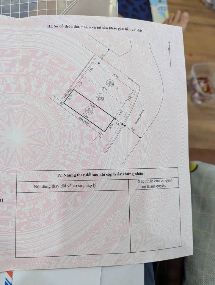 Bán đất mặt đường Uông Bí, 124m2, vị trí kinh doanh tốt, giá nhỉnh 1 tỷ