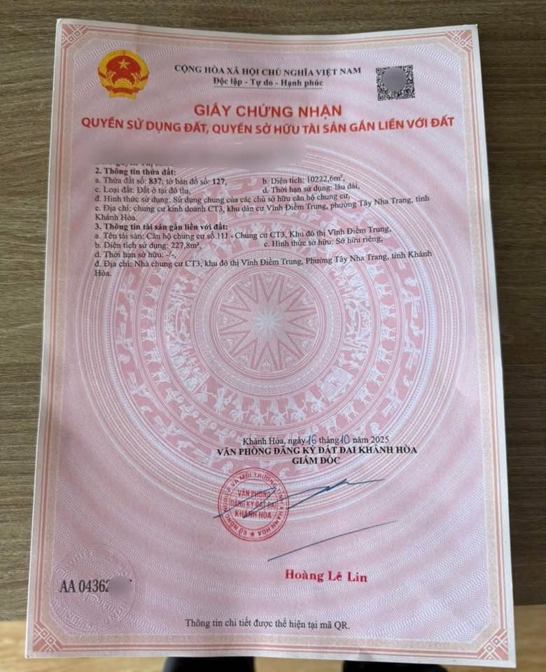 Bán gấp shophouse chân đế CT3 Vĩnh Điềm Trung, Nha Trang, diện tích 228m2, giá tốt