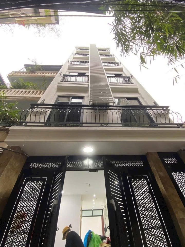 Bán tòa căn hộ dịch vụ 7 tầng thang máy, 75m2, 22 căn hộ khép kín, full nội thất, dòng tiền ổn định