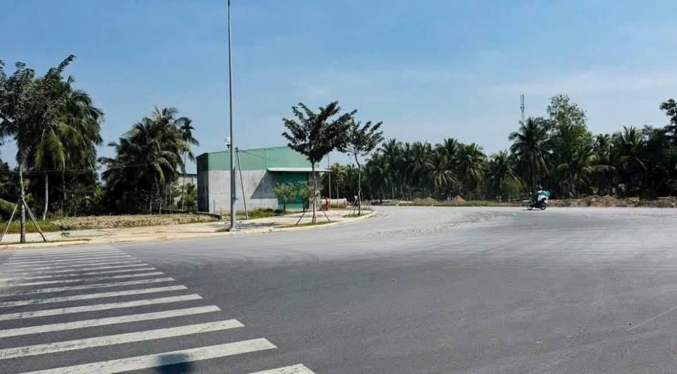 Bán đất nền mặt tiền đường D5, Phường 8, Bến Tre - Giá chỉ 490 triệu