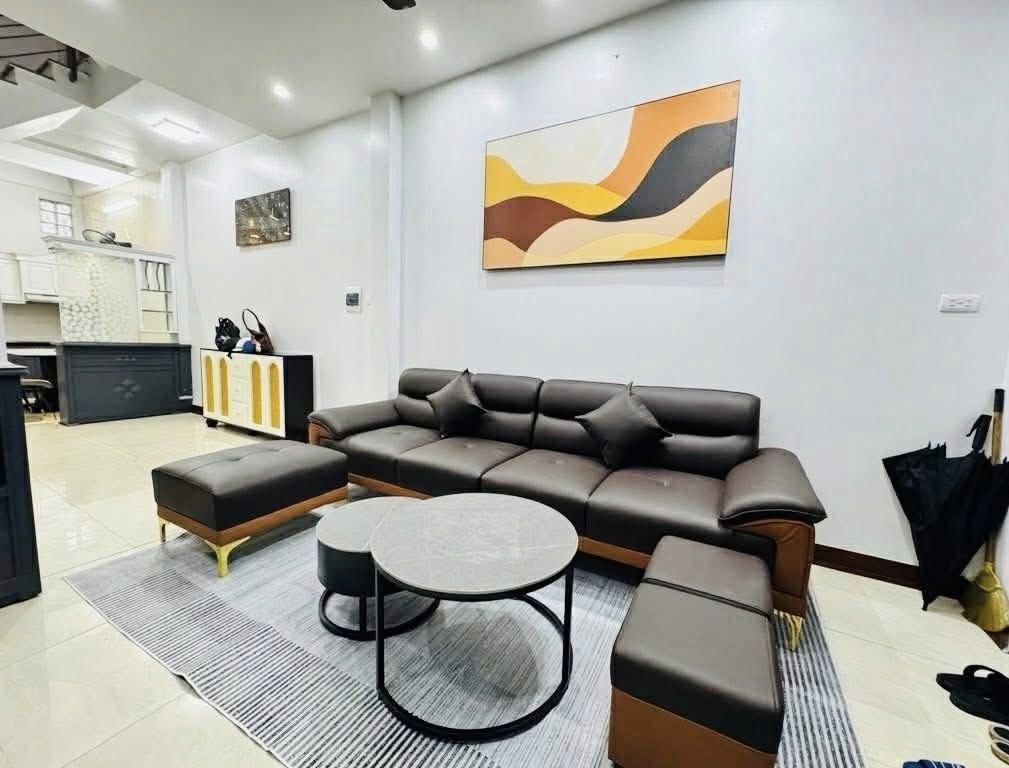 Nhà 5 tầng trung tâm Yên Nghĩa, full nội thất, sổ vuông vắn, nhỉnh 5 tỷ