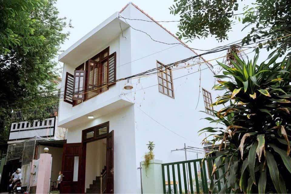 Bán nhà 2 tầng 3 phòng ngủ, 50m2 nở hậu, ô tô tận cổng tại kiệt Lê Ngô Cát, Huế - 1.49 tỷ