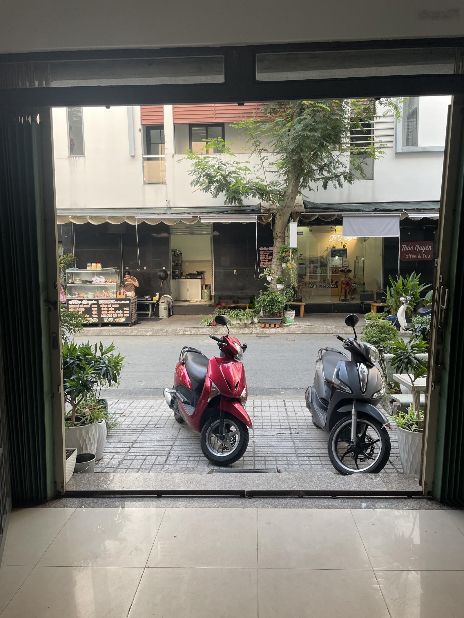 Cho thuê nhà mặt phố 3,5 triệu/th, 30m2, giá siêu hời hot