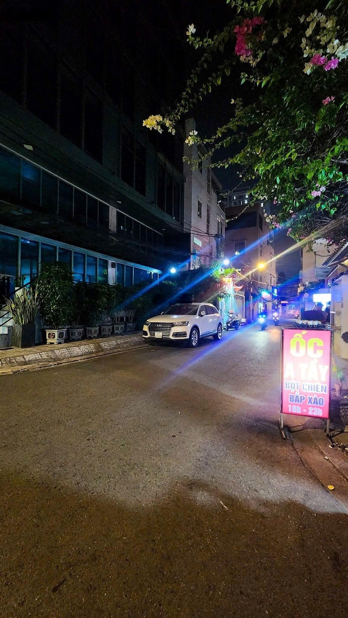 Trương Công Định P13 Tân Bình hẻm xe hơi 40.2m2 nở hậu chỉ 3.65 tỷ nhà nhỏ vị trí lớn