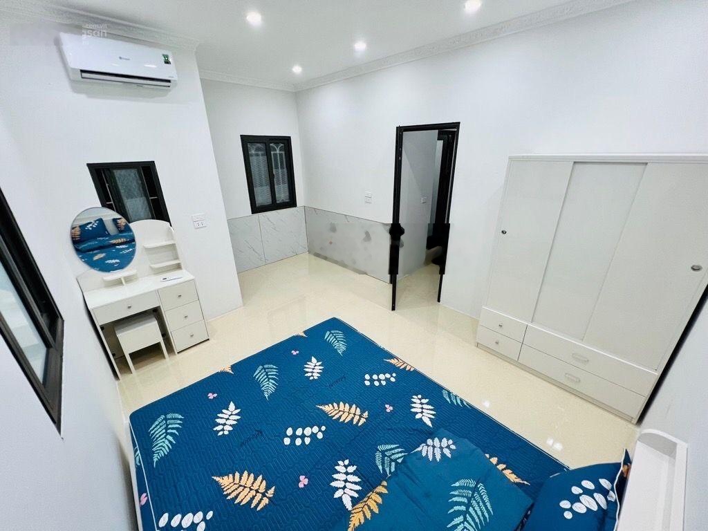 Nhỉnh 5x, siêu phẩm lô góc, nhà riêng phố An Trạch, 30m2, 4 tầng