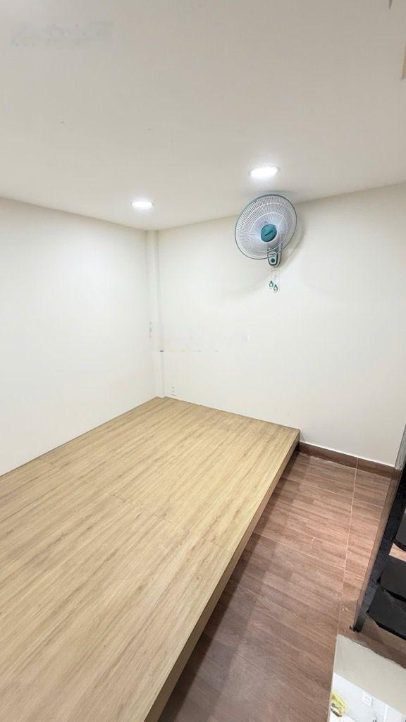 Bán nhà 3 tầng giá 2tỷ - bảy hiền - tân bình