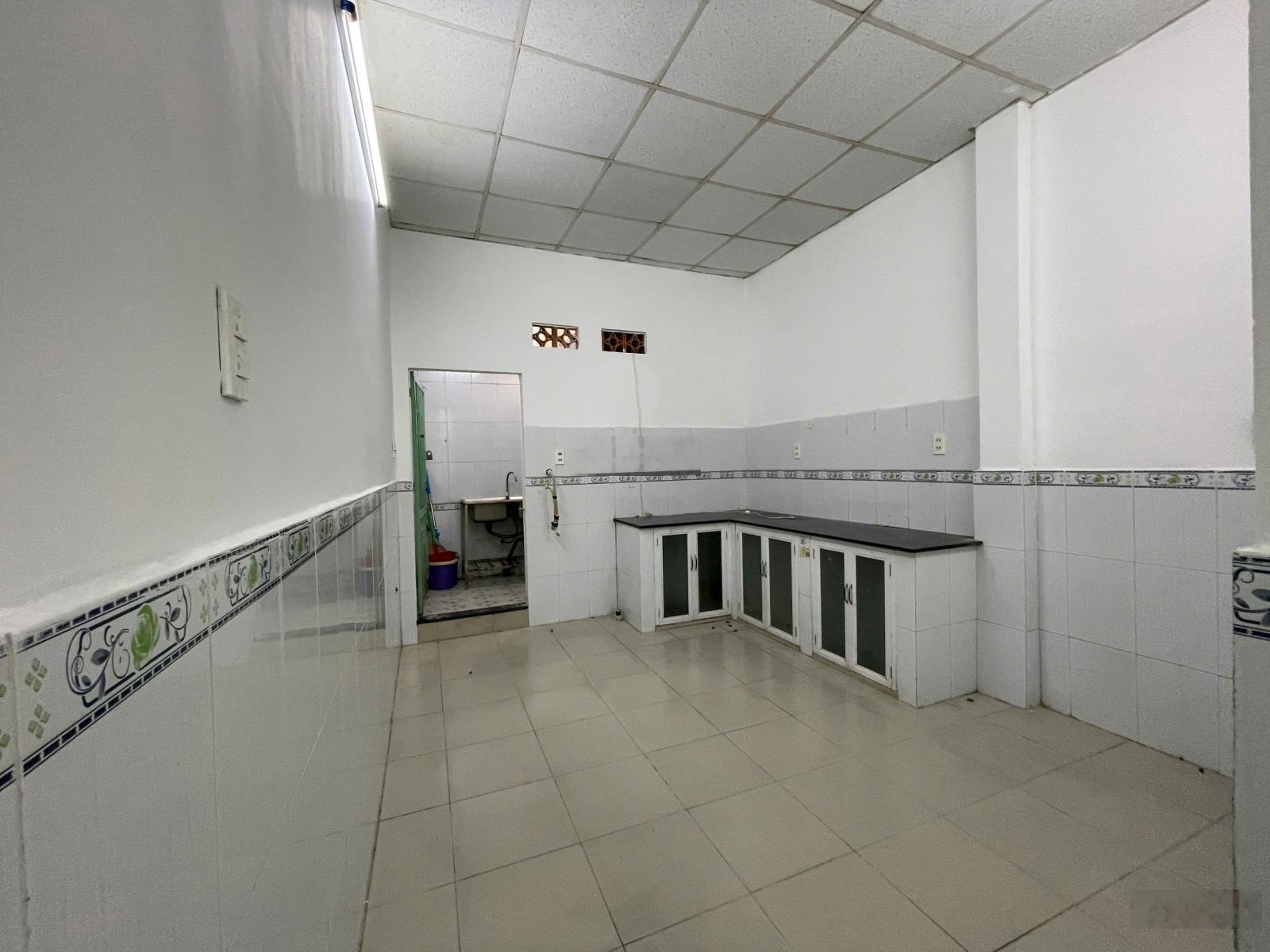 Bán nhà riêng tại Phạm Văn Bạch, 5,4 tỷ, 60,2 m2, Tân Bình, HCM