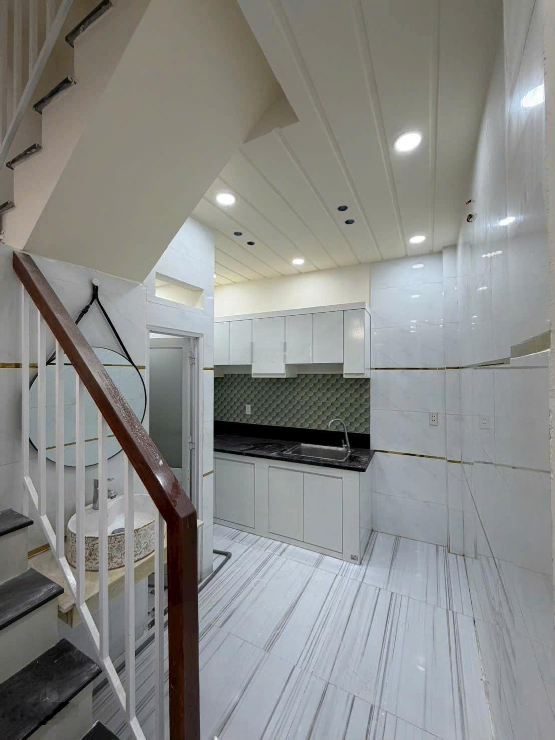 Nhà nhỏ ngay Coopmart Quang Trung, phường 11, Gò Vấp. giá chỉ 2,95 tỷ