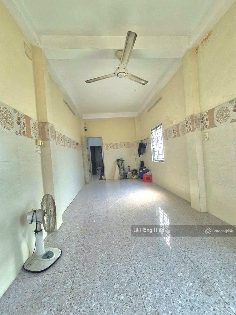 40m2, 4 tầng, 4PN, 4WC, xe hơi tới cửa. Bàu Cát, Tân Bình, Ni Sư Huỳnh Liên