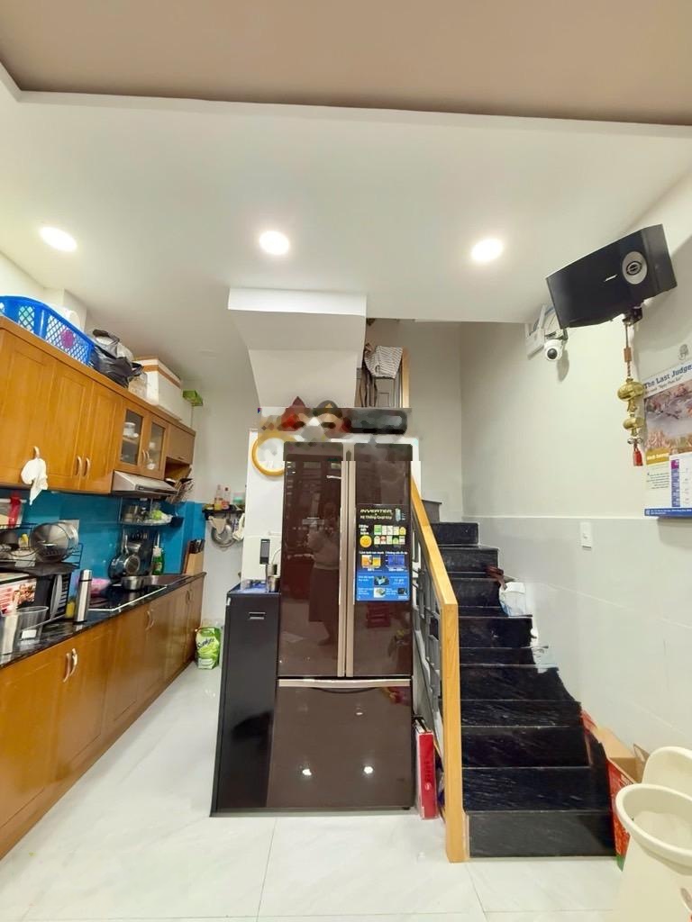 Nguyễn Thái Bình, khu K300 - nhà 3 tầng, ở ngay đón tết - hẻm rộng, dân trí cao - hơn 4tỷ