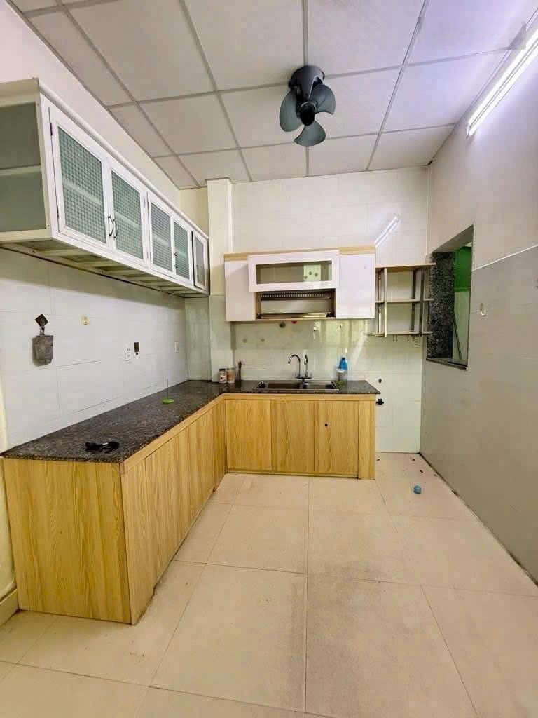 Bán NR tại hẻm đường Nguyễn Sỹ Sách, 3,9 tỷ, 37m2, 3PN, 2WC