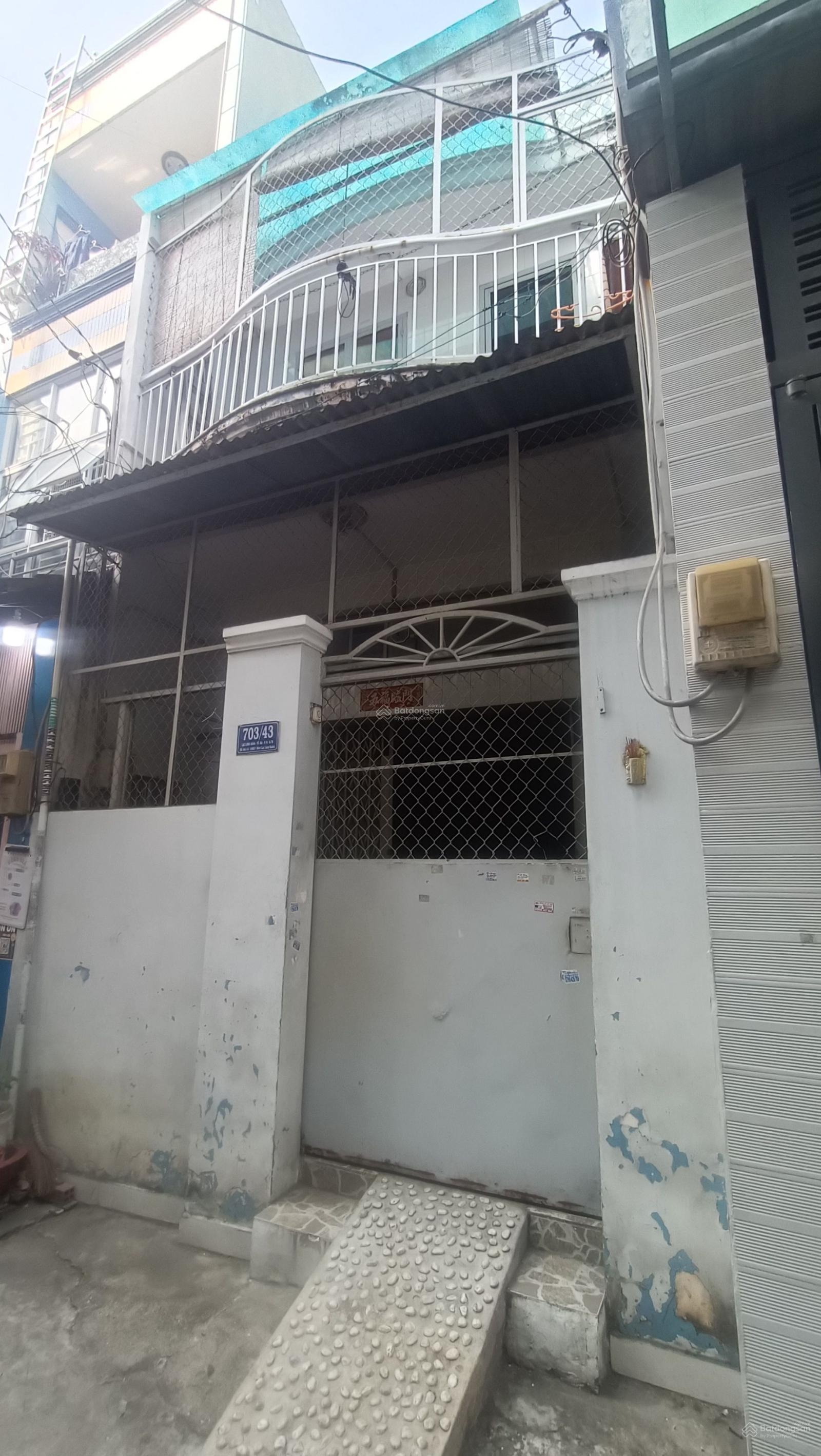 703/ Lạc Long Quân, Phường 10 Tân Bình TPHCM